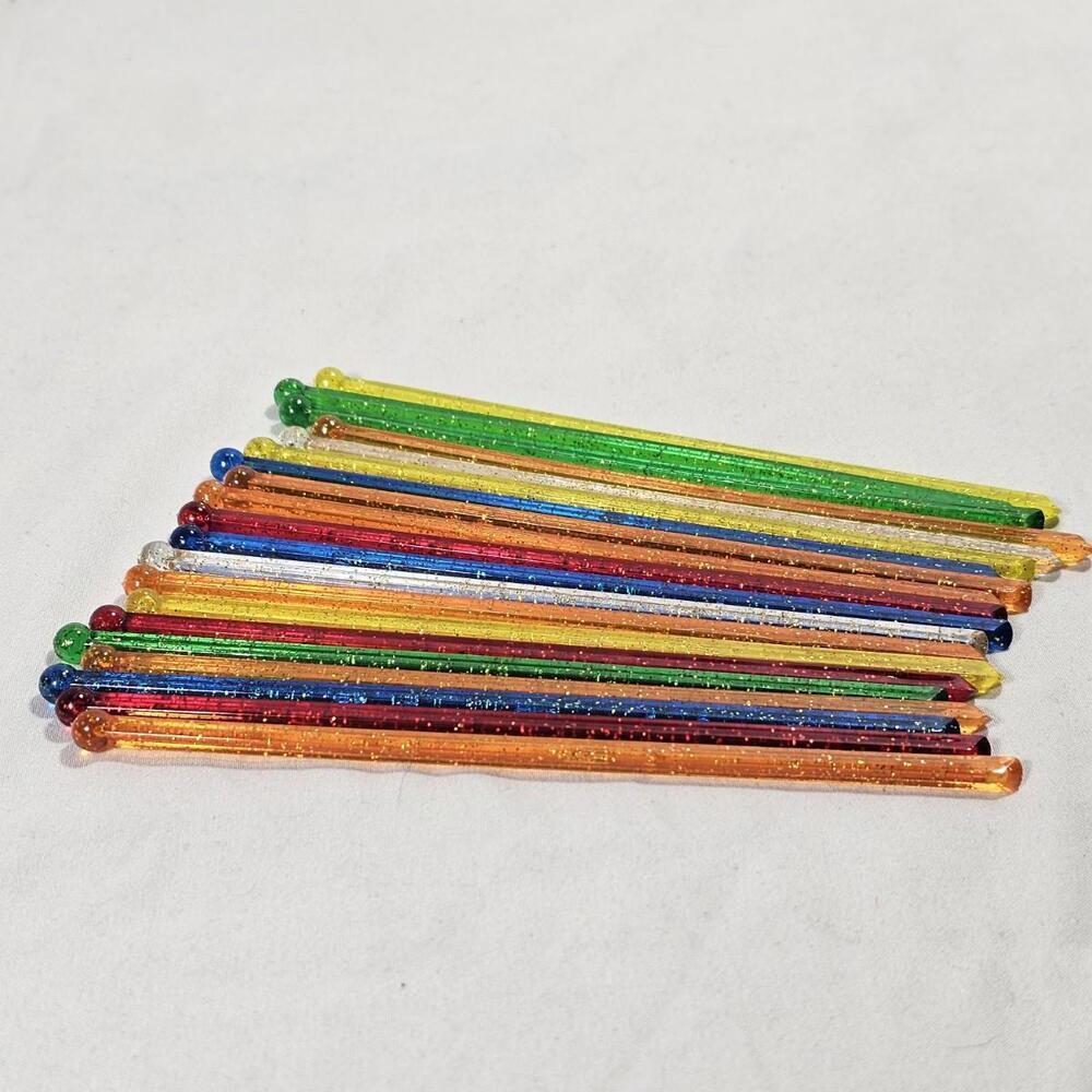 Vintage Swizzle Sticks Set Of 20 Plastic Glitter MCM Barware Multi Color - Picture 5 of 6